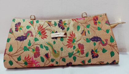 Paithani Hard Clutch